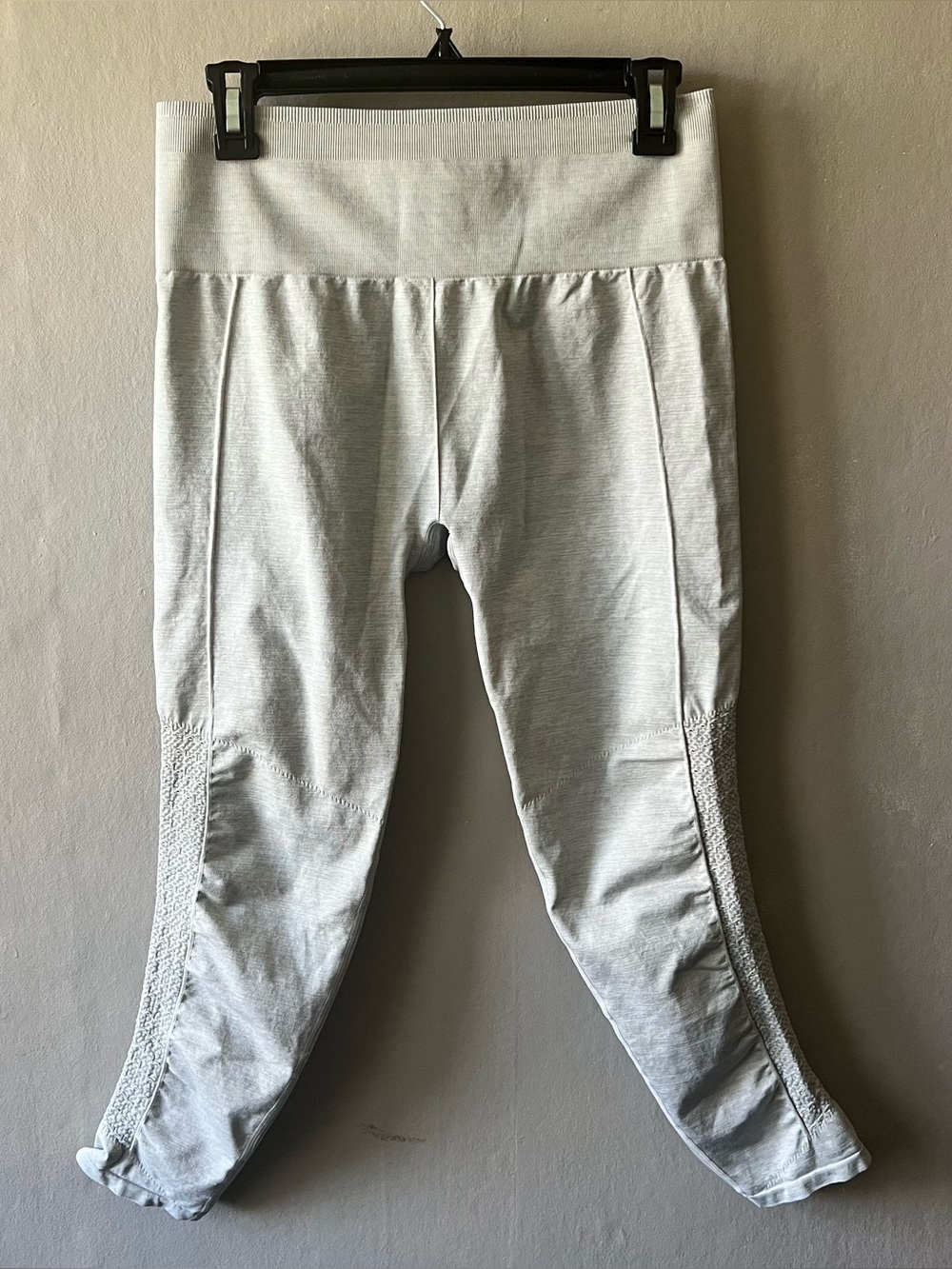 Fabletics Sync Seamless High Waist 7/8 Leggings Womens Large L Heather Grey